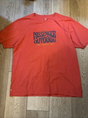 Passenger Men's Orange Graphic Tee